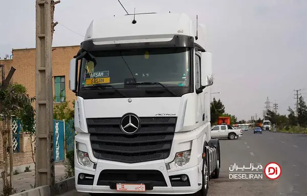 عکس داخل ماشین کامیون بنز