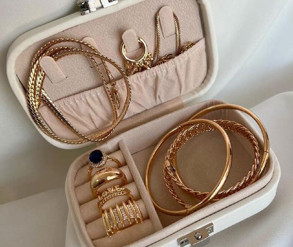 عکس سرویس طلا داخل جعبه