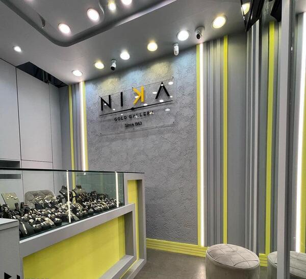 عکس داخل مغازه طلا فروشی