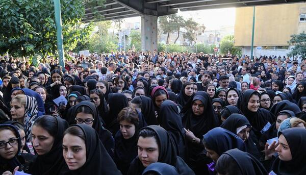 عکس داخل دانشگاه امیرکبیر