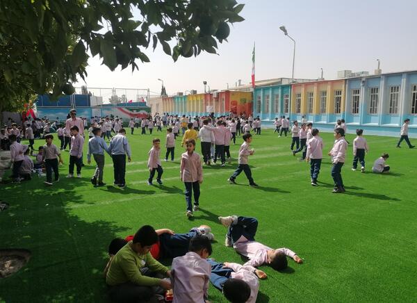 عکس داخل دانشگاه شیراز
