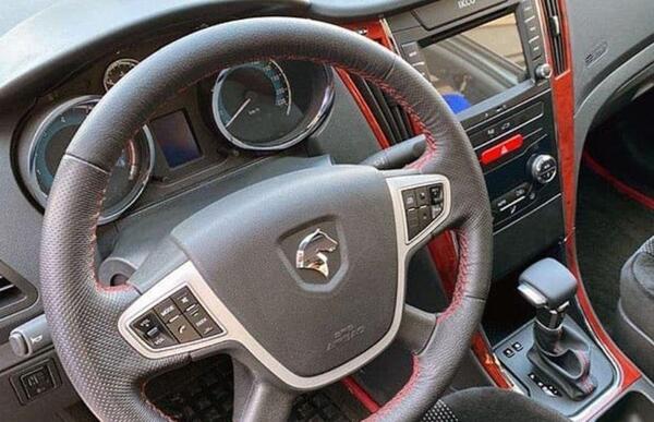 عکس داخل ماشین دنا پلاس توربو
