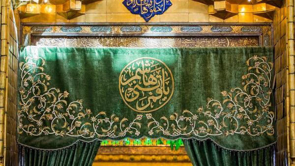 عکس داخل حرم حضرت علی