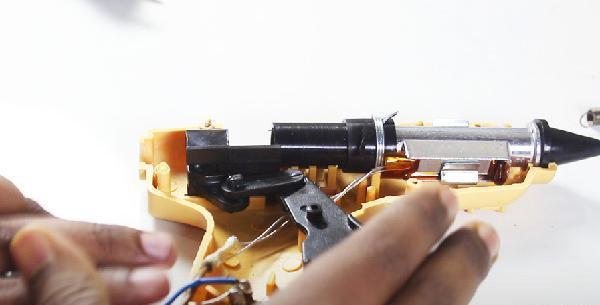 عکس داخل دستگاه چسب حرارتی