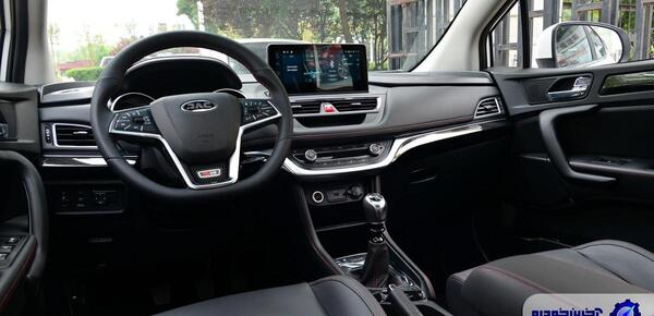 عکس داخل کابین جک s3