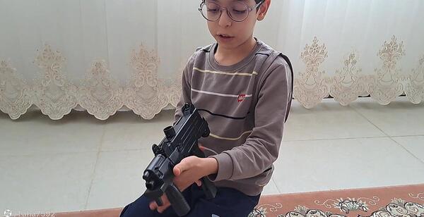 عکس داخل تفنگ ساچمه ای یوزی