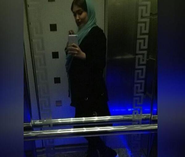 عکس فیک داخل آسانسور