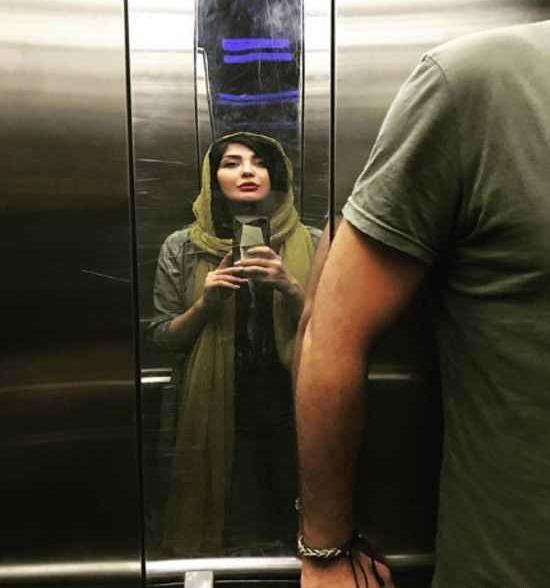 عکس فیک داخل آسانسور