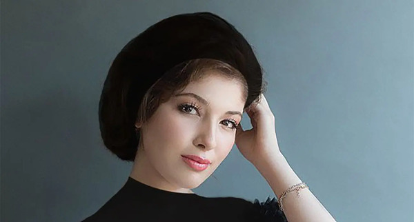 عکس جدید از دنیا دادرسان