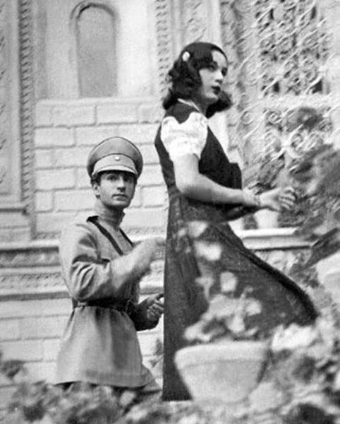 عکس ملکه و شاه ایران