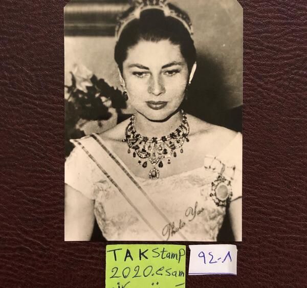 عکس پیری ملکه ثریا