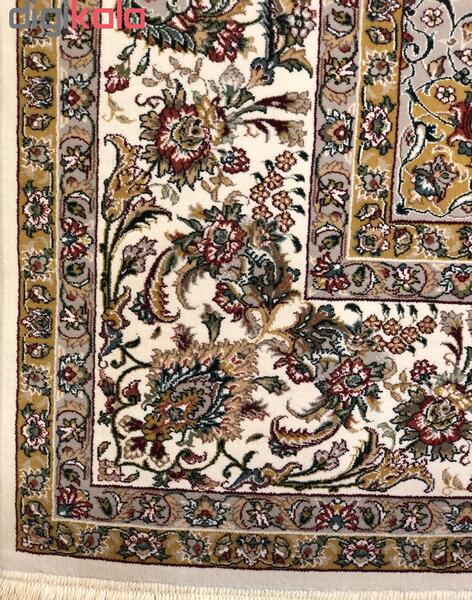 عکس فرش ستاره کویر یزد