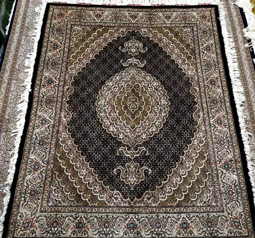 عکس فرش ماهی خوی
