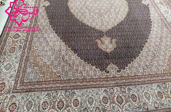 عکس فرش ماهی خوی