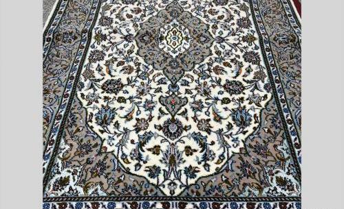 عکس فرش کاشان دستباف