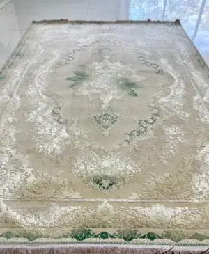 عکس فرش کرم سبز
