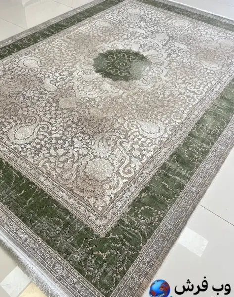 عکس فرش کرم سبز