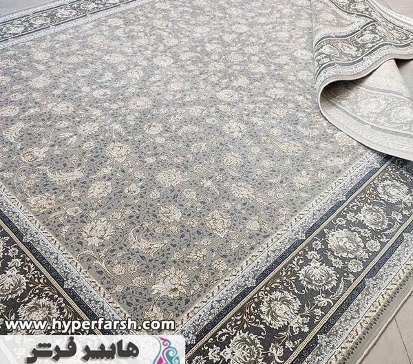عکس فرش کرم طوسی