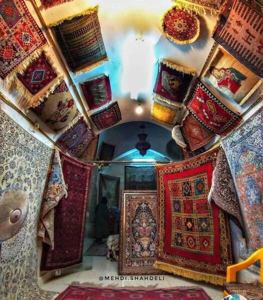 عکس مغازه فرش فروشی