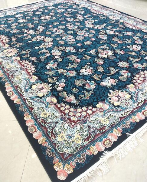 عکس فرش رنگ سرمه ای