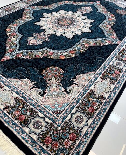 عکس فرش رنگ سرمه ای