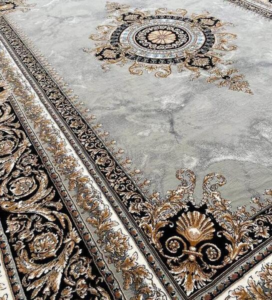 عکس فرش ساده طوسی