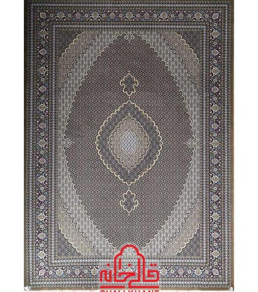 عکس فرش ریز ماهی گردویی
