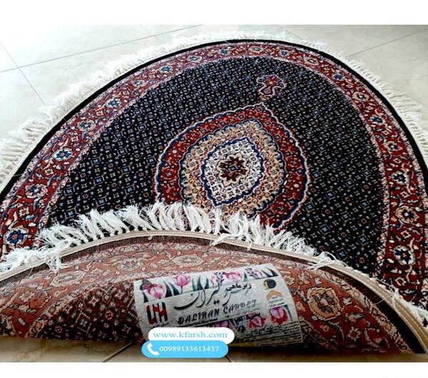 عکس فرش ریز ماهی گردویی