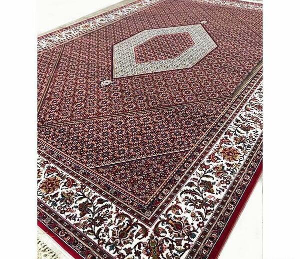 عکس فرش طرح ریز ماهی