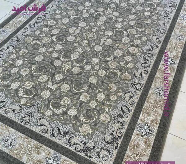عکس فرش به رنگ فیلی