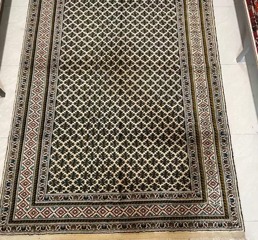 عکس فرش دستباف سفید