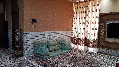 عکس خانه فرش شده
