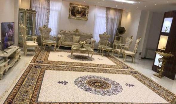 عکس خانه فرش شده