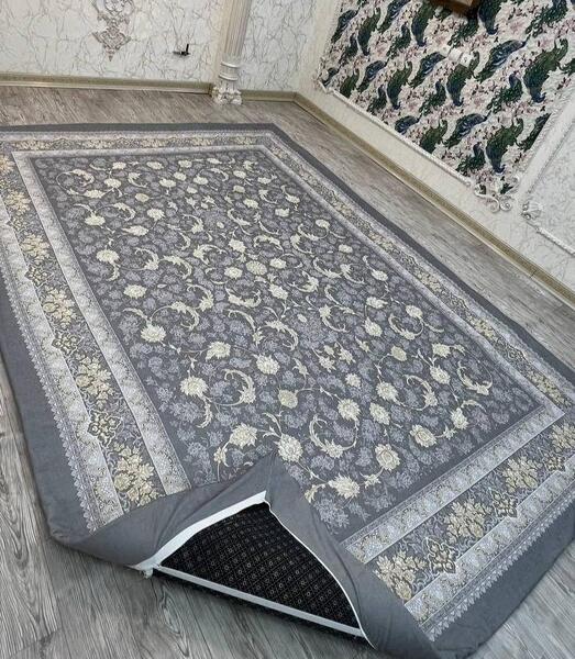 عکس فرش طوسی سفید