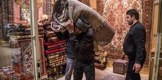 عکس بازار فرش تهران