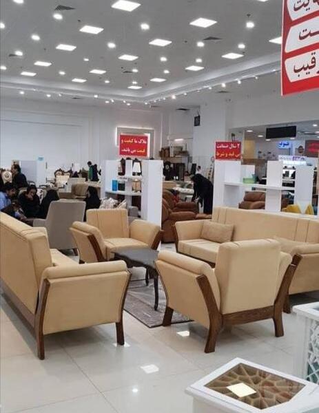 عکس فرش های سرای ایرانی تهران