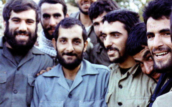 عکس شهید مهدی باکری در جبهه