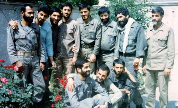 عکس شهید مهدی باکری در جبهه