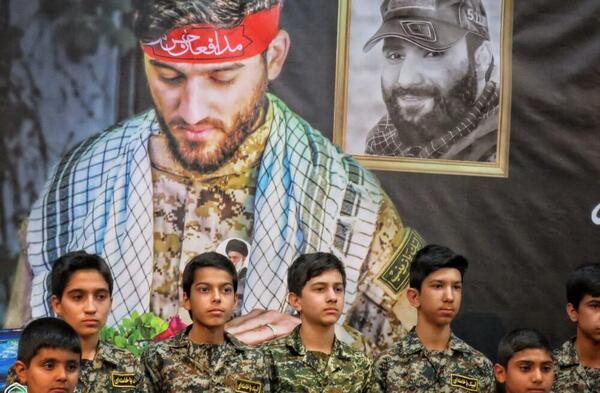 عکس با کیفیت شهید محمد حسین محمد خانی