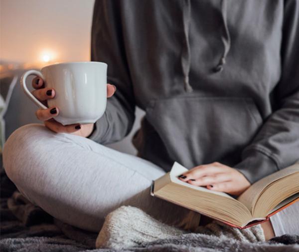 عکس پروف با کتاب