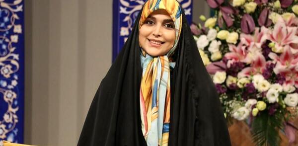 عکس دختر چادری در حرم امام حسین