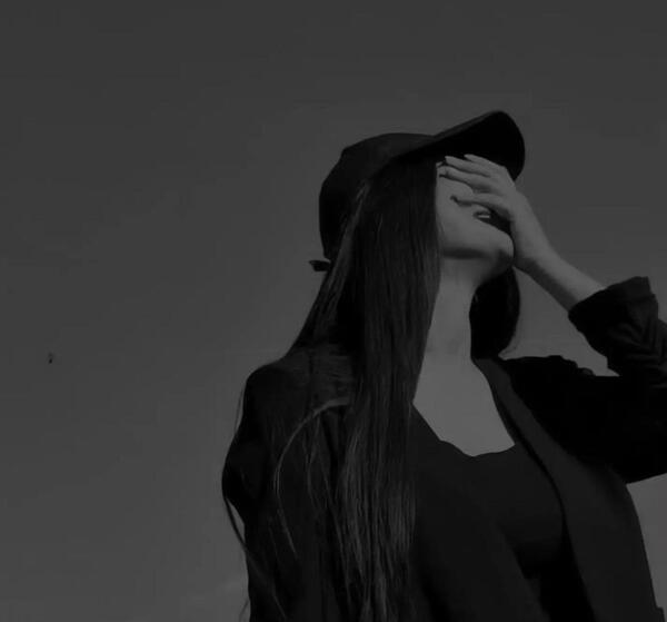 پروف شاخ عکس پروفایل مشکی دخترانه