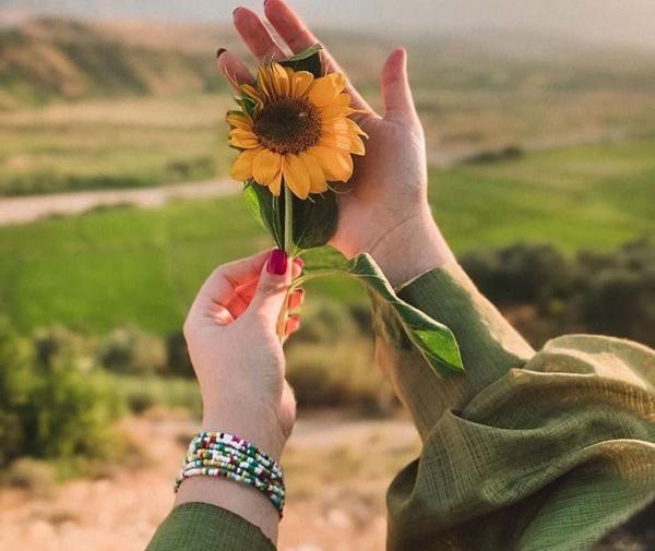 عکس دختر برای پروف طبیعی