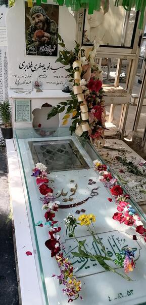 عکس پیکر شهید نوید صفری
