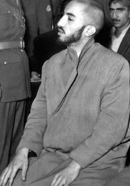 عکس شهید نواب صفوی و یارانش
