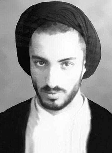 عکس از شهید نواب صفوی
