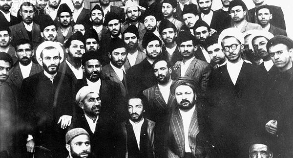 عکس از شهید نواب صفوی