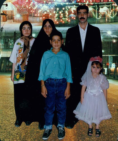 عکس خانواده شهید مجید قربانخانی