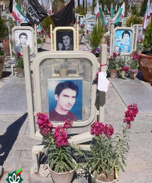 عکس مزار شهید علی خلیلی