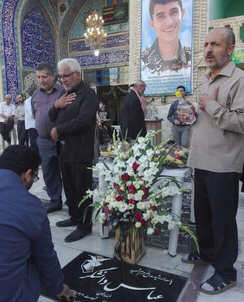 عکس مزار شهید عباس دانشگر